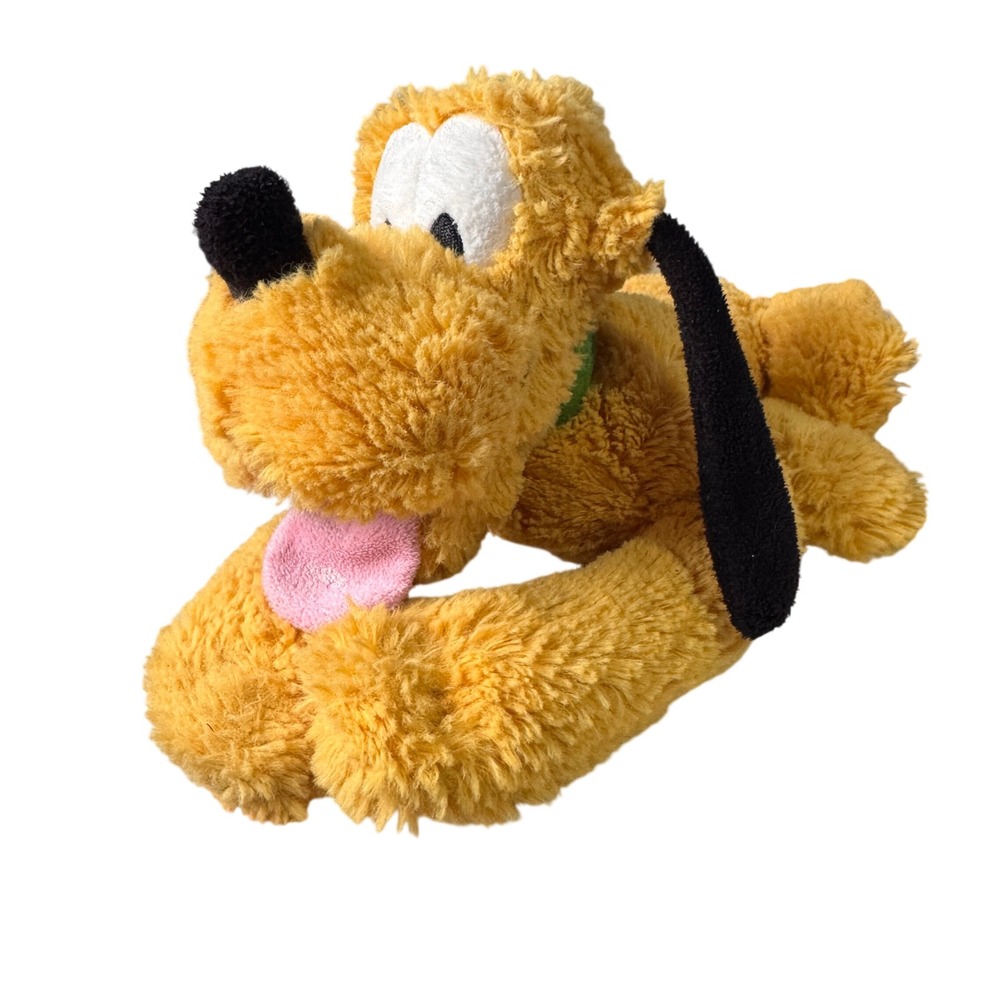 Disney Store Pluto Plush Stuffed Animal Sherpa Texture Green Collar Laying‎ 12in